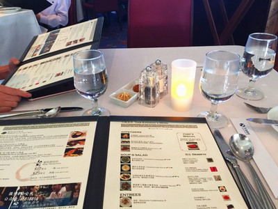 帶媽媽乘天海郵輪 精致小吃與貼心服務，幸福感爆棚