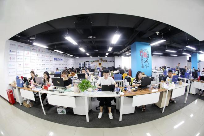 科創之星 | 馬上消費首席信息官兼副總經理蔣寧 金融領域科技創新的領跑者與信息技術研發的實踐者